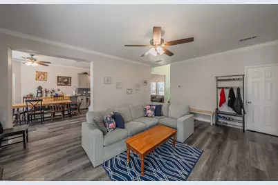 3820 Meadowmere Lane, Arlington, TX 76001 - Photo 13