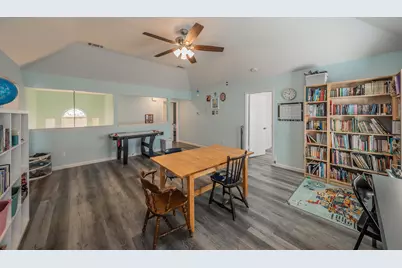 3820 Meadowmere Lane, Arlington, TX 76001 - Photo 23