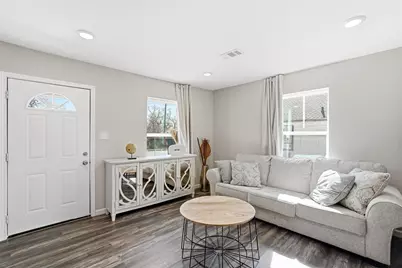 2637 Pine Street, Dallas, TX 75215 - Photo 5