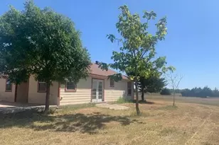 5825 State Hwy 160, Whitewright, TX 75491 - Photo 23