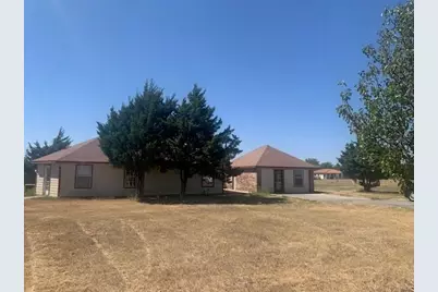 5825 State Highway 160, Whitewright, TX 75491 - Photo 1