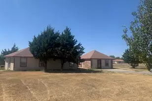 5825 State Hwy 160, Whitewright, TX 75491 - Photo 1