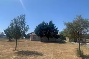 5825 State Hwy 160, Whitewright, TX 75491 - Photo 21