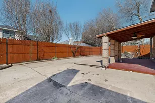 5204 Sherburne Dr, Arlington, TX 76018 - Photo 33