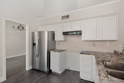 5204 Sherburne Drive, Arlington, TX 76018 - Photo 9