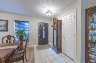 5260 Dillon Cir, Haltom City, TX 76137 - Photo 3