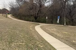 5260 Dillon Cir, Haltom City, TX 76137 - Photo 35