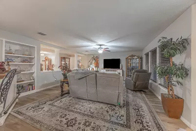 5260 Dillon Circle, Haltom City, TX 76137 - Photo 15