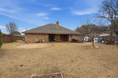 704 Daniels Drive, Crowley, TX 76036 - Photo 39