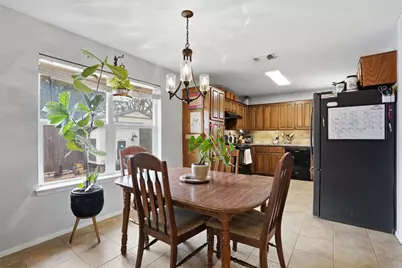 704 Daniels Drive, Crowley, TX 76036 - Photo 15