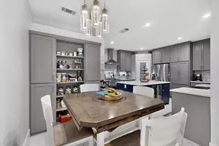 10051 Plainsman Ln, Frisco, TX 75035 - Photo 11