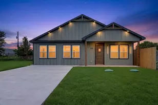2921 Blackjack Ln, Granbury, TX 76048 - Photo 1