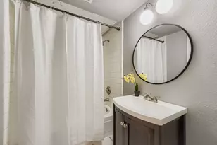 11907 Leisure Dr, Dallas, TX 75243 - Photo 15