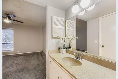 11907 Leisure Drive, Dallas, TX 75243 - Photo 11