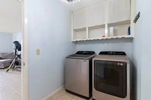 1010 Nina St, Bowie, TX 76230 - Photo 35