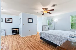 1010 Nina St, Bowie, TX 76230 - Photo 19