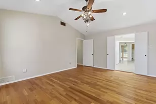 4914 Spring Creek Rd, Arlington, TX 76017 - Photo 23