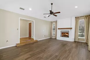 4914 Spring Creek Rd, Arlington, TX 76017 - Photo 9