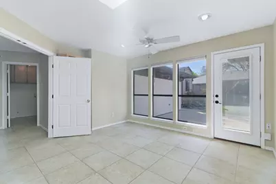 4914 Spring Creek Road, Arlington, TX 76017 - Photo 17