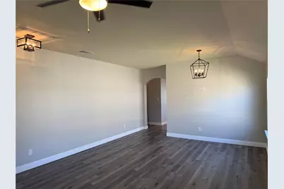 2027 Fair Weather Drive, Lancaster, TX 75146 - Photo 5