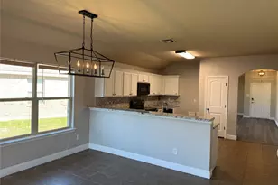 2027 Fair Weather Dr, Lancaster, TX 75146 - Photo 11