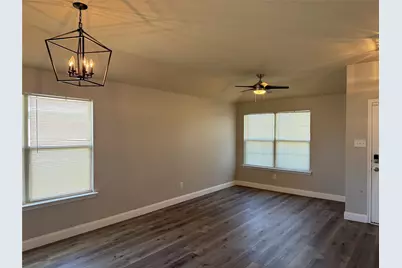 2027 Fair Weather Drive, Lancaster, TX 75146 - Photo 3