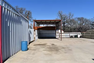 2000 Northwest Parkway, Azle, TX 76020 - Photo 23
