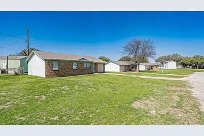 1513 Coral Cut Off, Pelican Bay, TX 76020 - Photo 5