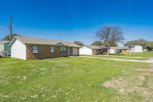 1513 Coral Cut Off, Pelican Bay, TX 76020 - Photo 5