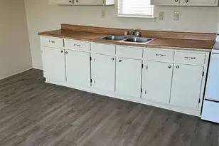 1848 Coral Rd, Azle, TX 76020 - Photo 5