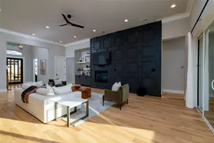 8501 Fresh Mdws Rd, North Richland Hills, TX 76182 - Photo 11