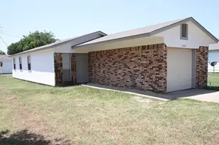 1572 Reef Dr, Azle, TX 76020 - Photo 1