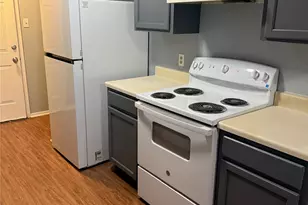 1713 San Rafael St, Fort Worth, TX 76134 - Photo 3