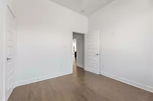 1726 Driskell St, Dallas, TX 75215 - Photo 9