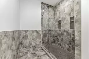 1726 Driskell St, Dallas, TX 75215 - Photo 33