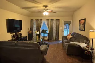 608 Kinghaven Dr, Little Elm, TX 75068 - Photo 15