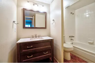 4837 Cedar Springs Road #304, Dallas, TX 75219 - Photo 11