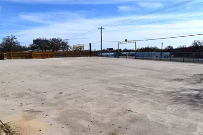 2000 Northwest Parkway #B, Azle, TX 76020 - Photo 9