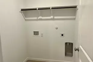 2048 Stable Ln, Aubrey, TX 76227 - Photo 25