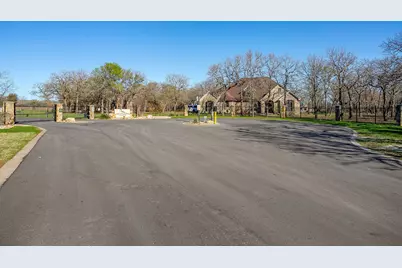 657 S Sugartree Drive, Lipan, TX 76462 - Photo 7