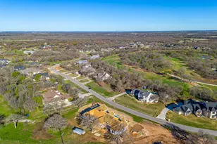 657 S Sugartree Dr, Lipan, TX 76462 - Photo 27