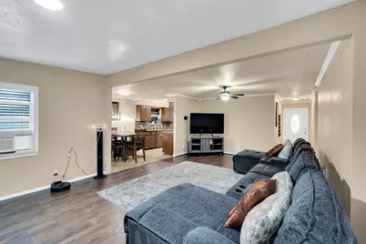 4916 Eastover Avenue, Fort Worth, TX 76119 - Photo 3