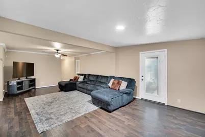 4916 Eastover Avenue, Fort Worth, TX 76119 - Photo 5