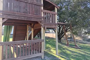 810 Pecos River Dr, Granbury, TX 76048 - Photo 35