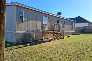 810 Pecos River Dr, Granbury, TX 76048 - Photo 37