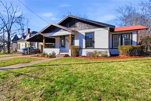 215 E 12th St, Bonham, TX 75418 - Photo 3