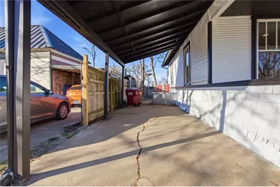 215 E 12th Street, Bonham, TX 75418 - Photo 21