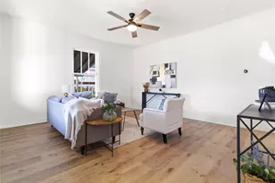 215 E 12th St, Bonham, TX 75418 - Photo 7