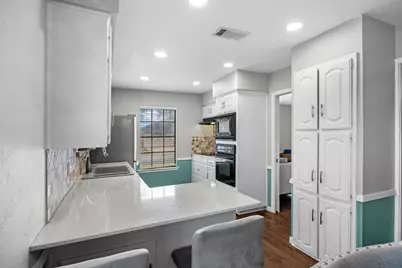 3125 Teakwood Drive, Bedford, TX 76021 - Photo 13