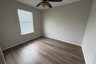 7401 Wagonwheel Rd, Fort Worth, TX 76133 - Photo 7